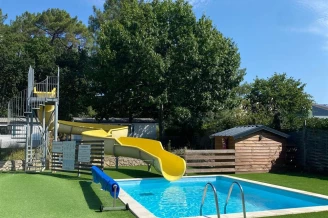 Camping de l'Hermitage 3*, Camping 3* à Guémené Penfao (Loire Atlantique) - Location Tente équipée pour 5 personnes - Photo N°4