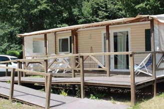 , Camping 4* à Bassemberg (Bas Rhin) - Location Mobil Home pour 4 personnes - Photo N°1