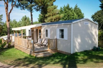 Camping Les Lacs d'Armagnac 4*, Camping 4* à Bretagne d'Armagnac (Gers) - Location Mobil Home pour 10 personnes