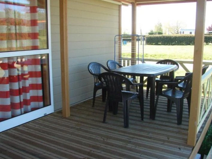 Camping au Soleil d'Oc 4*, Camping 4* à Monceaux sur Dordogne (Corrèze) - Location Chalet pour 6 personnes - Photo N°8