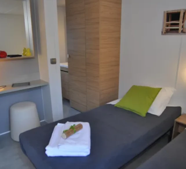 Camping Le Mas des Sédariès 3*, Camping 3* à Villefort (Lozère) - Location Chalet pour 10 personnes - Photo N°9