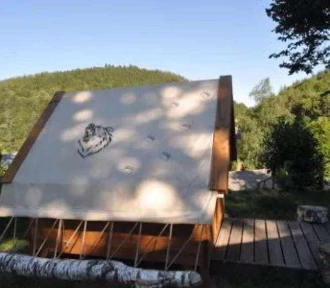 Camping Le Mas des Sédariès 3*, Camping 3* à Villefort (Lozère) - Location Chalet pour 10 personnes - Photo N°10