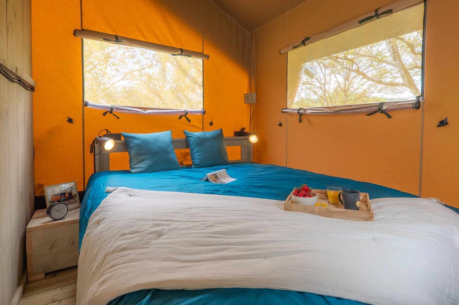Camping Le Village du Port 4* - Ze collection, Camping 4* à Saint Sozy (Lot) - Location Tente équipée pour 4 personnes - Photo N°5