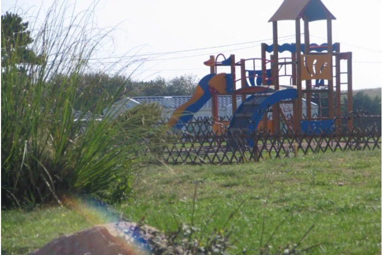 , Camping 4* à Sainte Marie du Mont (Manche) - Location Chalet pour 2 personnes - Photo N°13