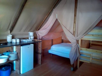 CAMPING DE L'ARQUEBUSE 3*, Camping à Athée (Côte d'Or) - Location Tente équipée pour 5 personnes - Photo N°3