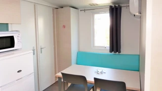 Camping La Bergerie Plage 4*, Camping 4* à Hyères (Var) - Location Mobil Home pour 4 personnes - Photo N°4