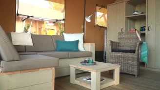 Camping le Lac O Fées 3*, Camping 3* à Priziac (Morbihan) - Location Tente équipée pour 6 personnes - Photo N°2