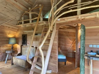 Camping le Lac O Fées 3*, Camping 3* à Priziac (Morbihan) - Location Cabane pour 4 personnes - Photo N°2