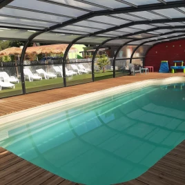 Camping Les P'tites Maisons dans la Prairie 3*, Camping 3* à Sallertaine (Vendée) - Location Mobil Home pour 2 personnes - Photo N°2
