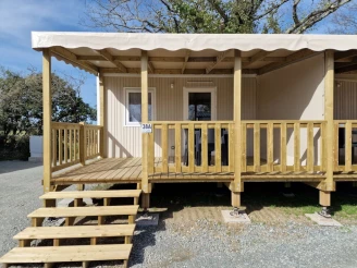 Camping Les P'tites Maisons dans la Prairie 3*, Camping 3* à Sallertaine (Vendée) - Location Mobil Home pour 2 personnes