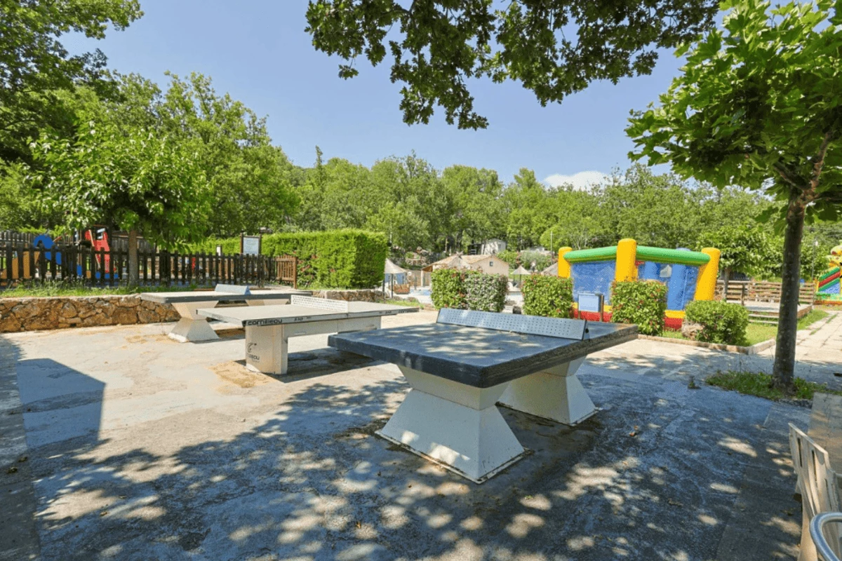 Camping Domaine Villa Verde, Camping 2* à Callas (Var) - Location Tente équipée pour 6 personnes - Photo N°16