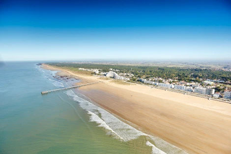 Camping Les Samaras 4*, Camping 4* à Saint Jean de Monts (Vendée) - Location Mobil Home pour 4 personnes - Photo N°17