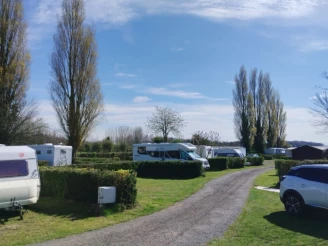 , Camping 3* à Pendé (Somme) - Location Gite pour 4 personnes - Photo N°2