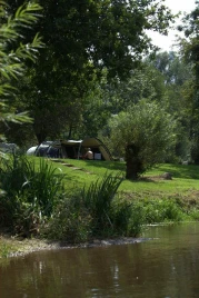 Camping de Chênefleur 4*, Camping 4* à Tintigny (Luxembourg) - Location Chalet pour 4 personnes - Photo N°4