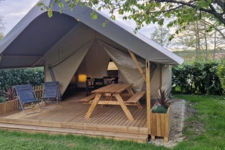 , Camping 4* à Chemillé sur Indrois (Indre et Loire) - Location Tente équipée pour 5 personnes - Photo N°1