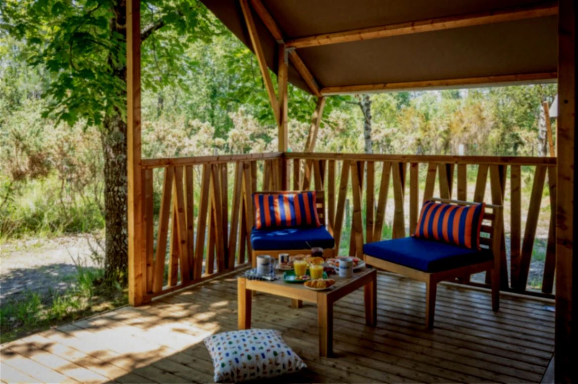 Camping LIBERTE LACANAU , Camping 3* à Lacanau (Gironde) - Location Tente équipée pour 4 personnes - Photo N°2
