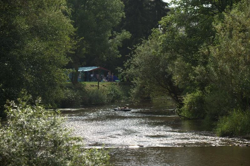 Camping de Chênefleur 4*, Camping 4* à Tintigny (Luxembourg) - Location Chalet pour 6 personnes - Photo N°12