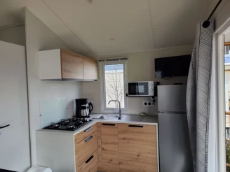 Camping Les Rives de Vilaine 2*, Camping 2* à Férel (Morbihan) - Location Mobil Home pour 4 personnes - Photo N°3