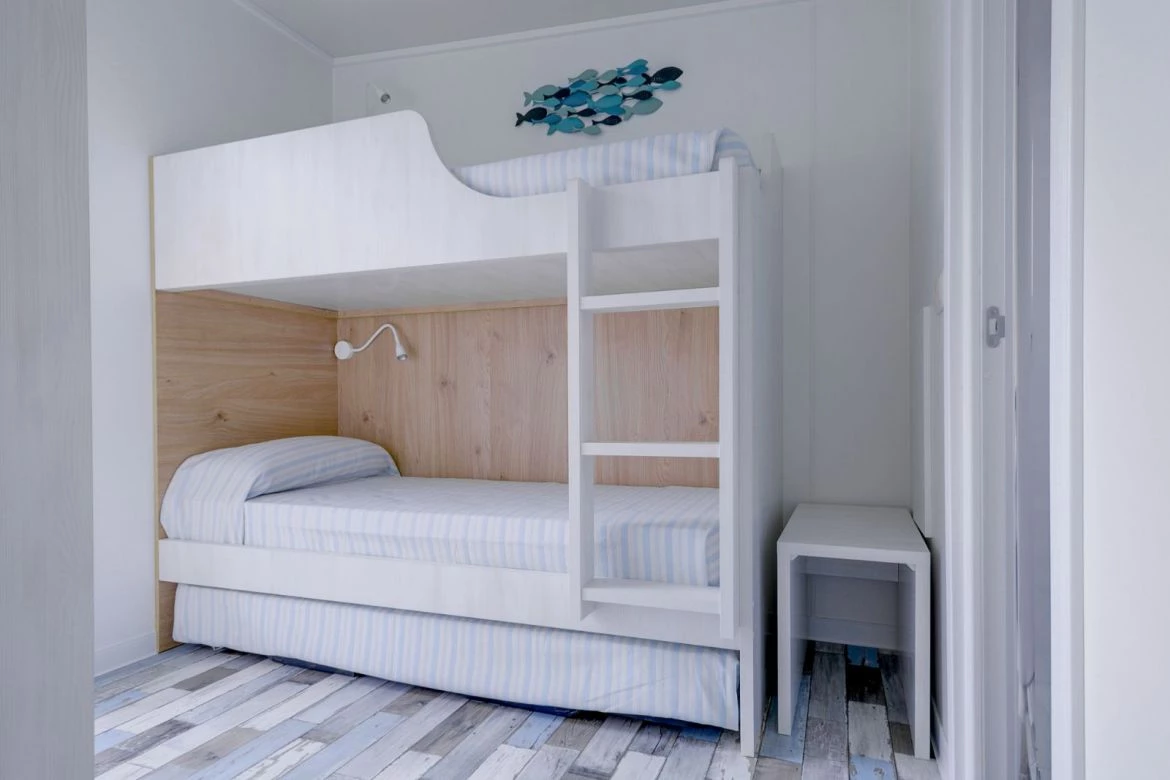 Alannia ELS PRATS 4*, Camping 4* à Miami Playa (Tarragone) - Location Bungalow pour 5 personnes - Photo N°6