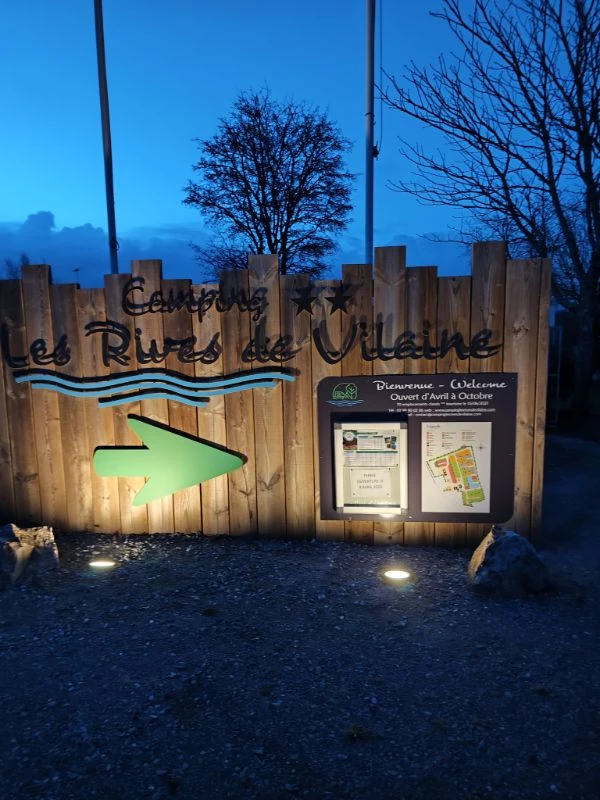 Camping Les Rives de Vilaine 2*, Camping 2* à Férel (Morbihan) - Location Cabane pour 2 personnes - Photo N°6