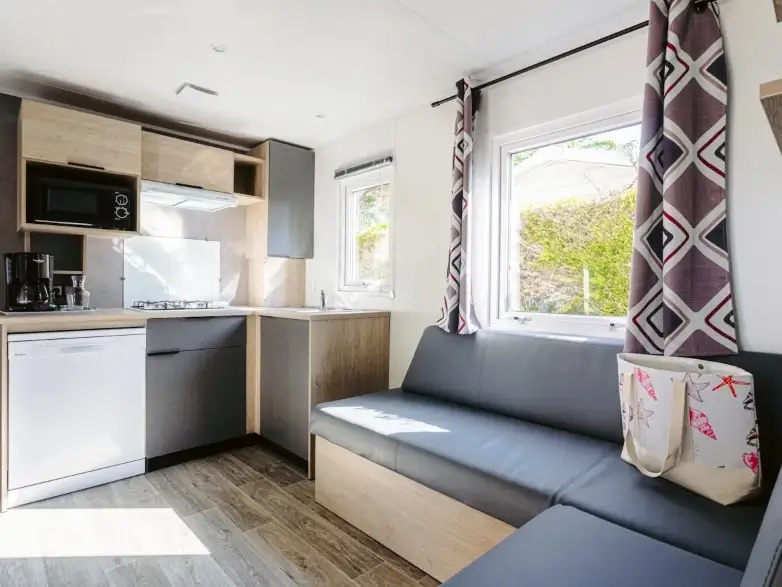 Camping Bois Soleil 4*, Camping 4* à Olonne sur Mer (Vendée) - Location Mobil Home pour 8 personnes - Photo N°7