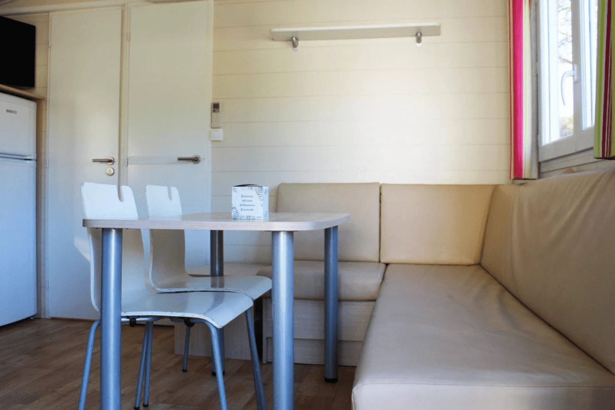 Camping Lou Cabasson 3*, Camping 3* à Bormes les Mimosas (Var) - Location Mobil Home pour 6 personnes - Photo N°4