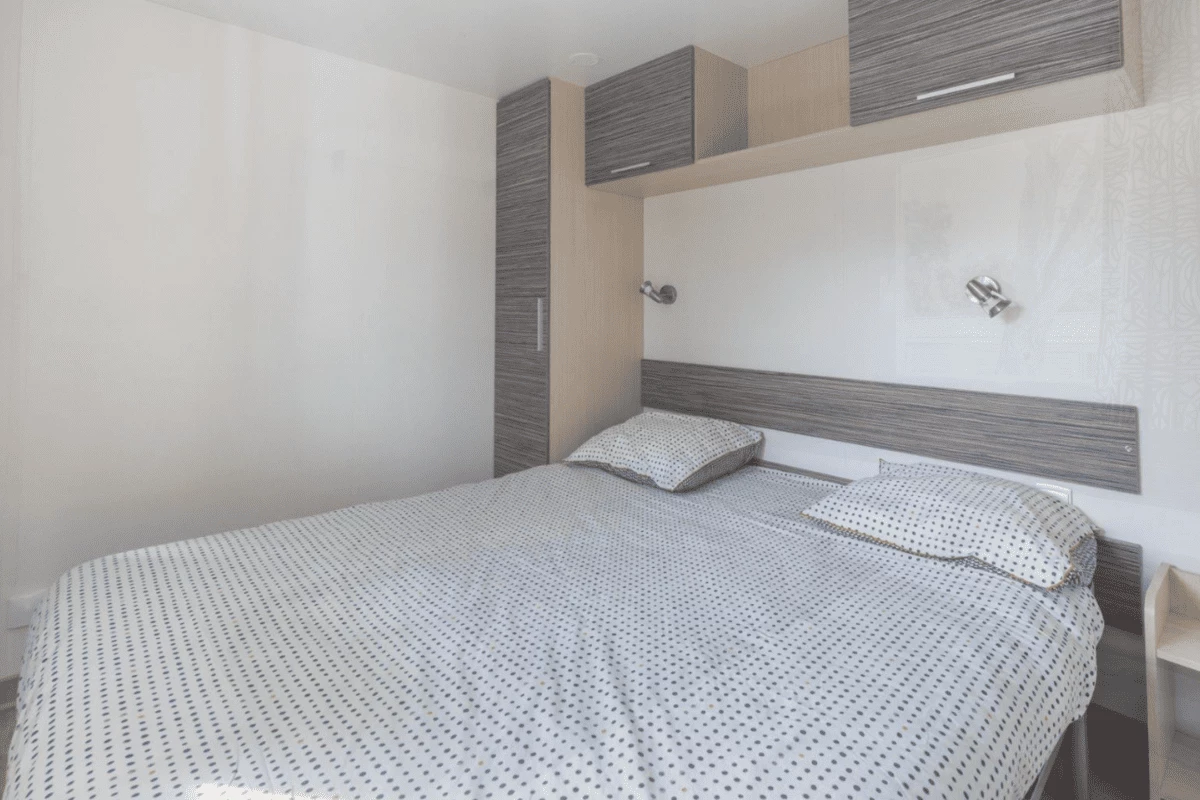 Camping Lou Cabasson 3*, Camping 3* à Bormes les Mimosas (Var) - Location Mobil Home pour 6 personnes - Photo N°6