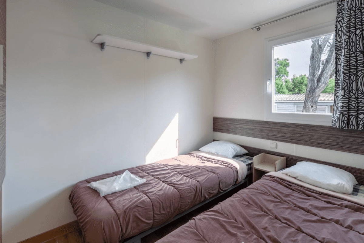 Camping Lou Cabasson 3*, Camping 3* à Bormes les Mimosas (Var) - Location Mobil Home pour 6 personnes - Photo N°7