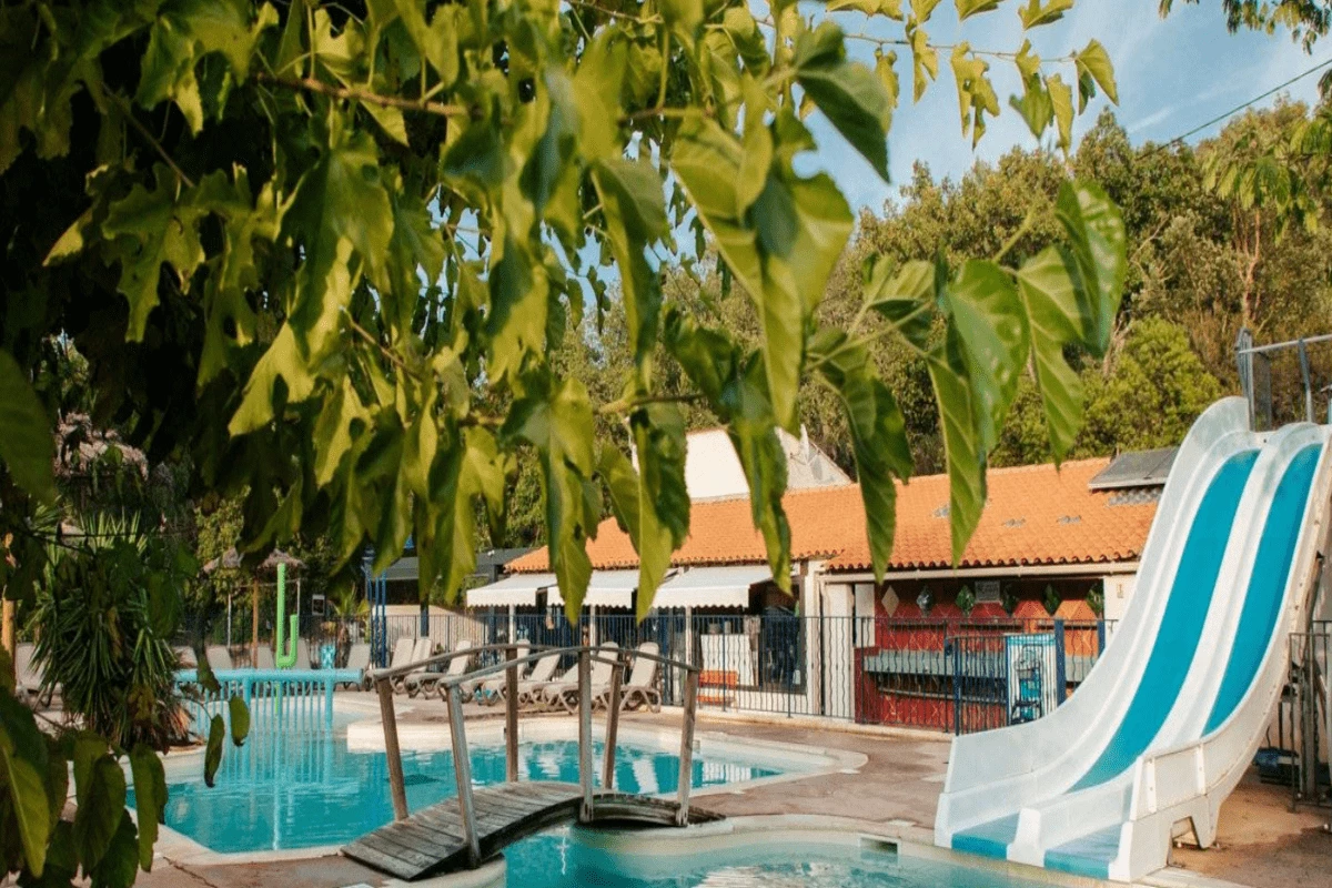 Camping Lou Cabasson 3*, Camping 3* à Bormes les Mimosas (Var) - Location Mobil Home pour 6 personnes - Photo N°8
